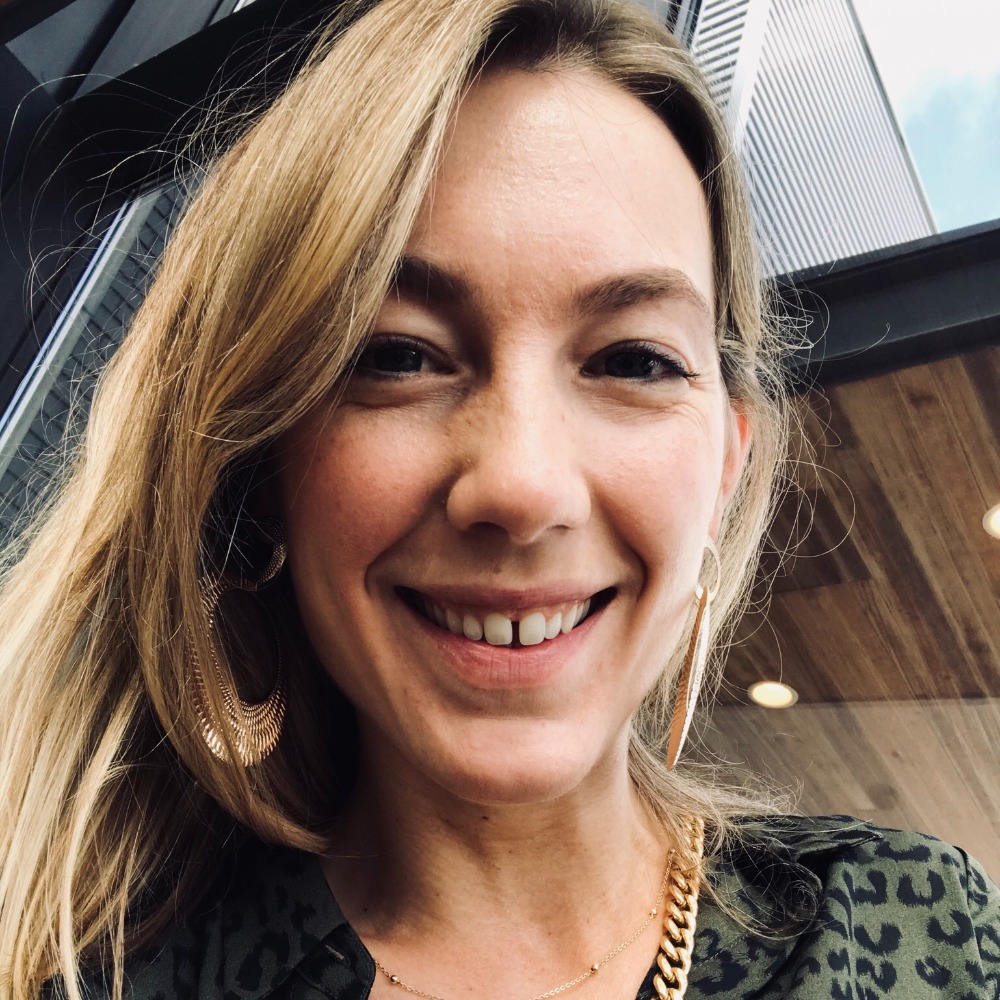 Meet your Posher, Nicole